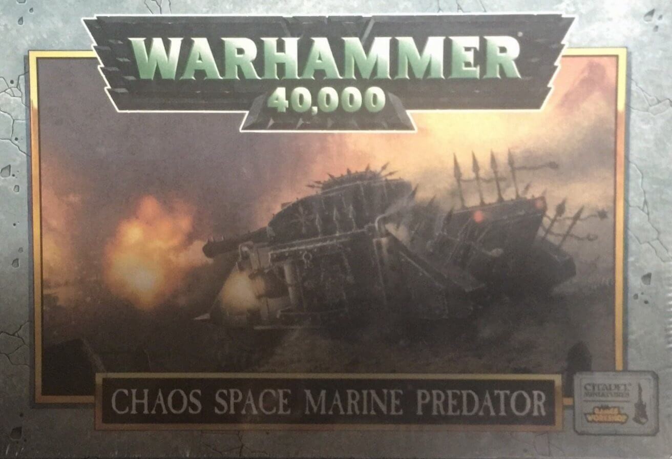 Warhammer 40.000 Chaos Space Marine Predator, Metal Y Plastico