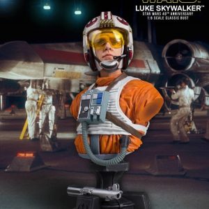 Gentle Giant Star Wars Episode IV Luke X-Wing Pilot 40th Anniversary SDCC 2017 Exclusive