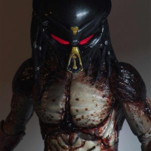 Ultimate Fugitive (Lab Escape) Scale Action Figure Predator 2018