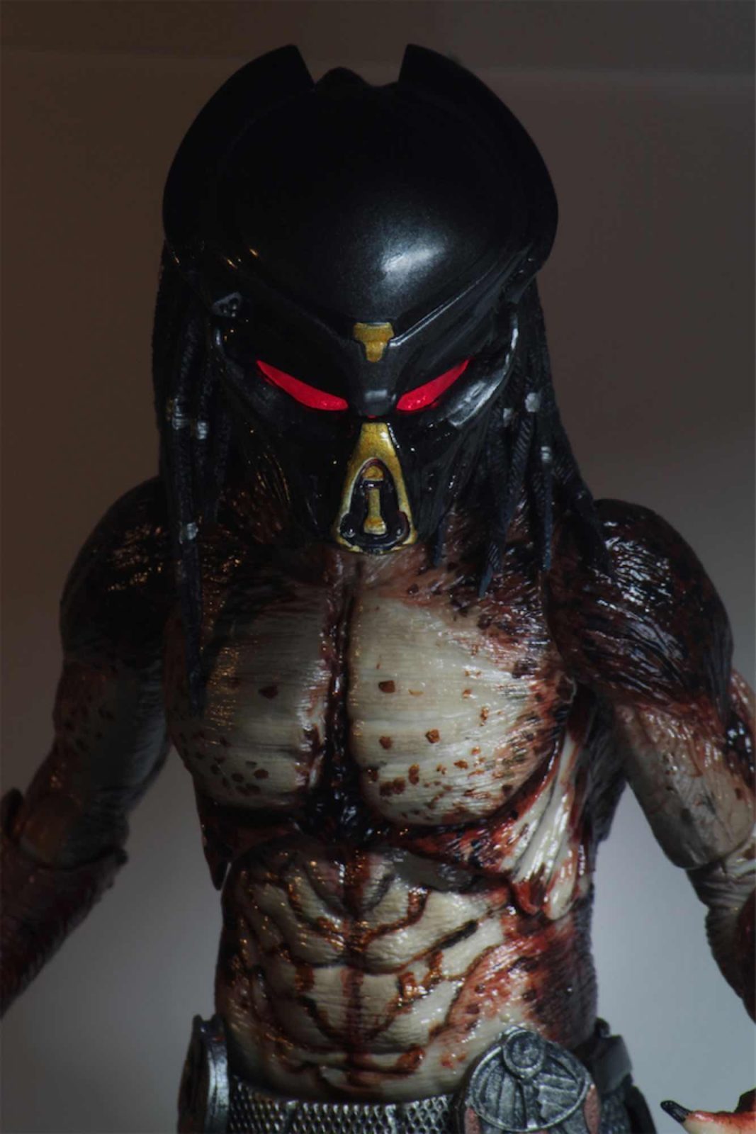 Ultimate Fugitive (Lab Escape) Scale Action Figure Predator 2018