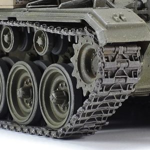 Tamiya M24 Chaffee U.S Light Tank Ref 37020