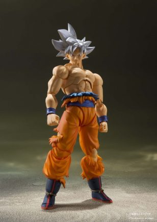 Son Goku Ultra Instinct Dragon Ball Super S.H Figuarts