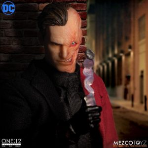Two Face DC Universe One:12 Collective