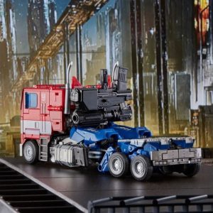 MPM-12 Optimus Prime Transformers Bumblebee Masterpiece Movie Series