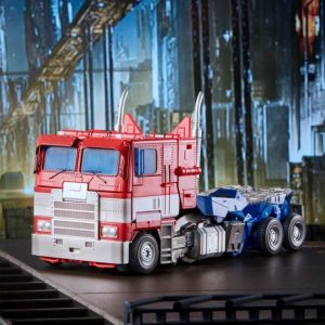 MPM-12 Optimus Prime Transformers Bumblebee Masterpiece Movie Series