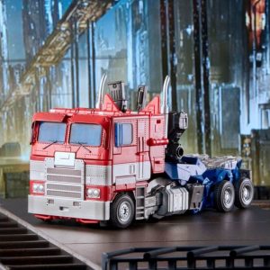 MPM-12 Optimus Prime Transformers Bumblebee Masterpiece Movie Series