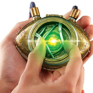 Marvel Legends Doctor Strange Eye of Agamotto