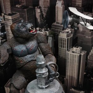 King Kong (Concrete Jungle) Scale Action Figure