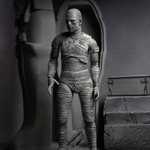 Ultimate Mummy Universal Monsters (Black & White) Scale Action Figure