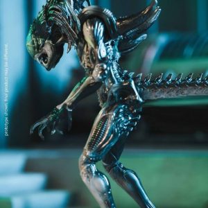 Alien vs. Predator Requiem Predalien Battle Damaged 1/18 Scale Previews Exclusive Figure