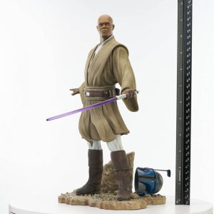 Star Wars: Attack of the Clones Mace Windu Premier Collection Statue Scale 1/7