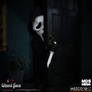 Ghost Face Mezco Designer Series Mega Scale The Scream