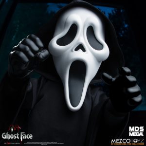 Ghost Face Mezco Designer Series Mega Scale The Scream