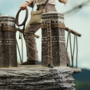 Indiana Jones and the Temple of Doom Indiana Jones (Rope Bridge Standoff) Deluxe Gallery Diorama