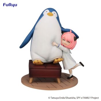 Anya Forger with Penguin Exceed Creative Figure Spy x Family Copiar