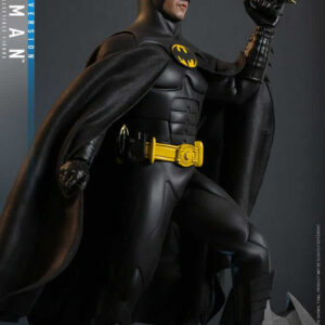 Batman Returns Movie (Deluxe Version) Movie Masterpiece 1/6th Scale Collectible Figure