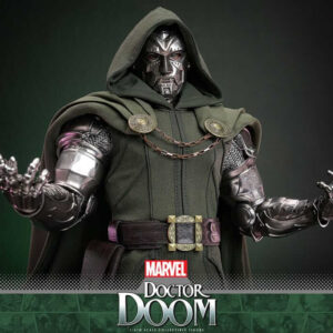 Doctor Doom Marvel Comics Masterpiece 1/6th Scale Collectible Figure