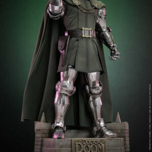 Doctor Doom Marvel Comics Masterpiece 1/6th Scale Collectible Figure