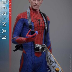 Spider-Man (Deluxe Version) The Amazing Spider-Man Movie Masterpiece 1/6th Scale Collectible Figure