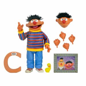 Ultimate Epi Sesame Street Scale Action Figure