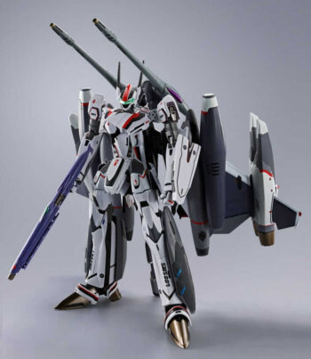 Tornado Messiah Valkyrie Alto Saotome Use Revival Ver. Macross Frontier: The False Songstress DX Chogokin