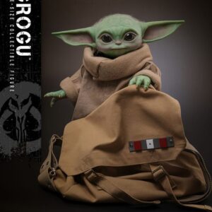 Grogu Star Wars: The mandalorian Movie Masterpiece Life-Size Collectible Figure