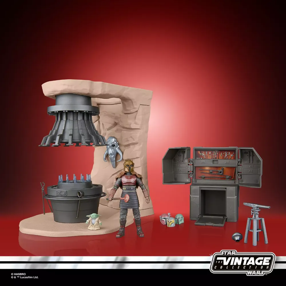 The Armorer’s Forge with The Armorer (Lakeside Covert World) The Vintage Collection Star Wars The Mandalorian