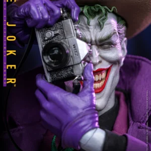 The Joker Batman: The Killing Joke Comic Masterpiece 1/6th Scale Collectible Figure