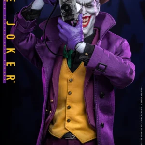 The Joker Batman: The Killing Joke Comic Masterpiece 1/6th Scale Collectible Figure