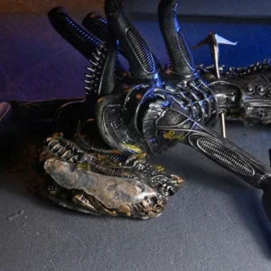 Deluxe Suspended Lab Xenomorph XX121 Alien Romulus